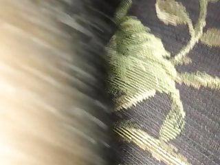 Behaarte Oma bekommt es hart besorgt