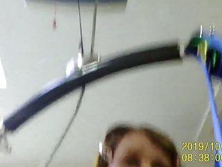 Behinderter fickt junges Mädchen in Pussy und Arsch