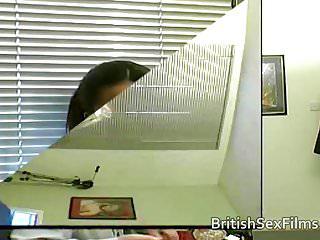 Ebony Amateurin wird beim Pornocasting gefilmt