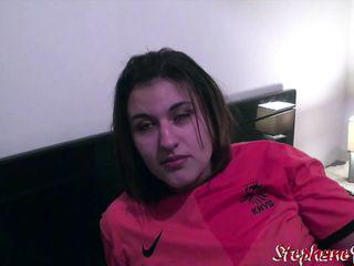 Gerade 18 und schon so schwanzgeil